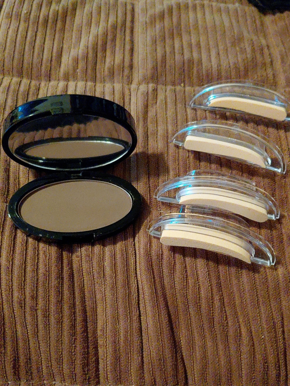> Beauty Stamp Eyebrow Powder & 2 Stencils